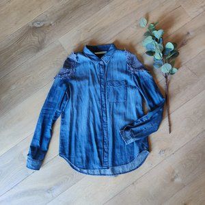 Dark Denim-look Button Down